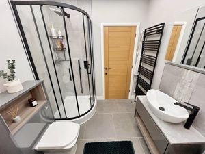 Bathroom- click for photo gallery